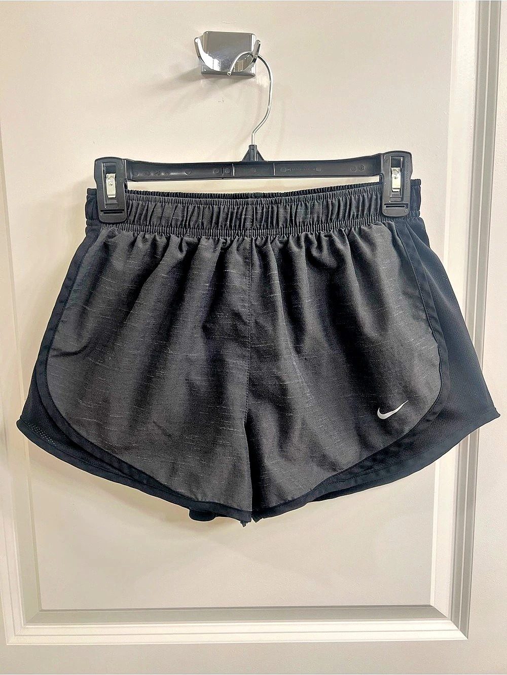 Nike Tempo Running Shorts Athletic Shorts in Black Medium